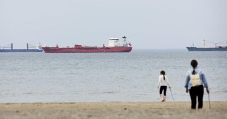 Canada Allows Ships to Bypass Lake Ontario Name Change