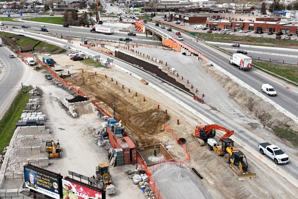 Closure of Dunlop St. On-Ramp to Hwy. 400