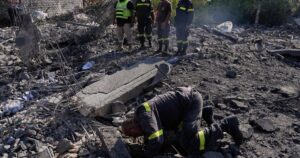 Airstrikes in Southern Lebanon Claim 9 Lives Airstrikes in Southern Lebanon Claim 9 Lives