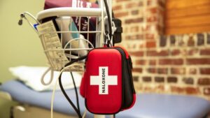 Drug Alerts Spike in Northwestern Ontario Amid Overdose Crisis