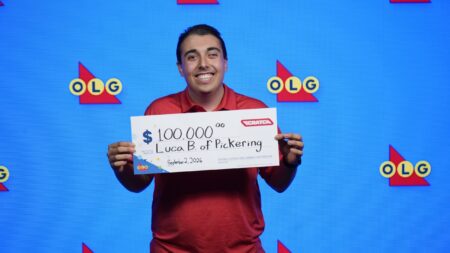 Local Man Hits Jackpot with 0,000 Scratch Ticket
