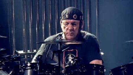 Fans and RUSH Raise Million for Neil Peart Memorial Fans and RUSH Raise Million for Neil Peart Memorial