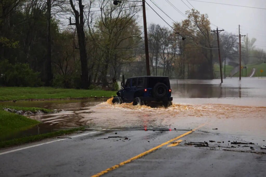 Storms Hit Mississauga, But Other Areas Suffer More Storms Hit Mississauga, But Other Areas Suffer More