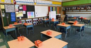 Ontario French Teachers Prepare for Possible Strike Vote