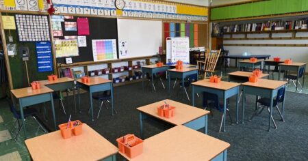 Ontario French Teachers Prepare for Possible Strike Vote