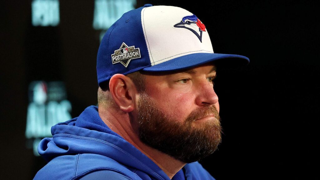 Blue Jays Part Ways with Young Pitcher Edgar Gallegos