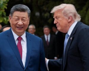 Trump Set to Meet Xi Amid Congressional AI Debate