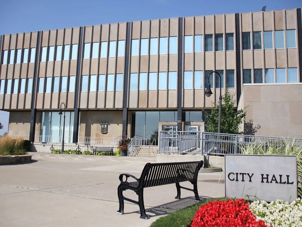 Meet the Candidates Running for Mayor of Sarnia