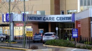 Eby Criticizes Health Care Privatization as Conservatives Push Back