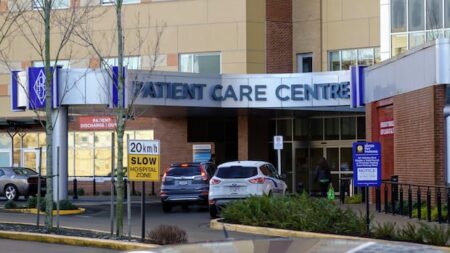 Eby Criticizes Health Care Privatization as Conservatives Push Back