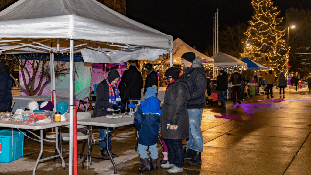 Oshawa Kicks Off Holiday Fun with Bright & Merry Market Oshawa Kicks Off Holiday Fun with Bright & Merry Market