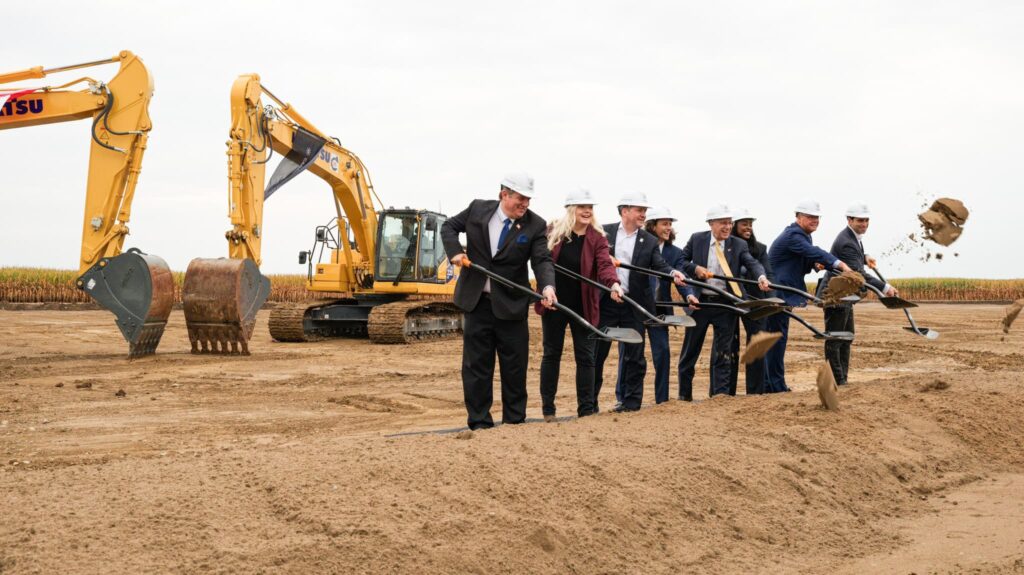 New  Million Rocket Testing Center Opens in London
