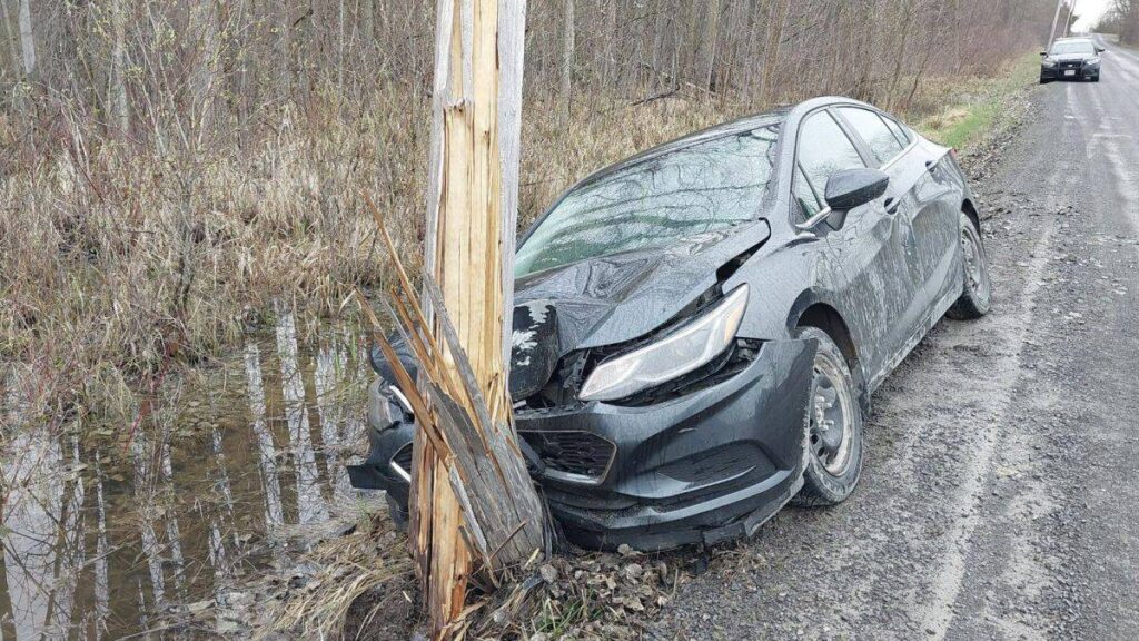 Oakville Driver Injured in Hydro Pole Collision
