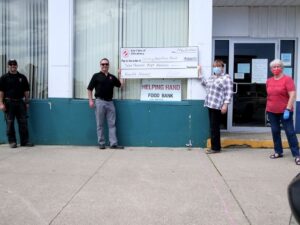 Kinsmen club donates to help locals