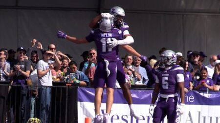 Celebrating Homecoming in London, Ontario Celebrating Homecoming in London, Ontario