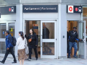 Job Losses Hit Ottawa Hard; Sutcliffe Leads Poll; Senators Struggle Against Blues