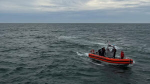Ontario air ambulance company says 6 aboard missing flight presumed dead