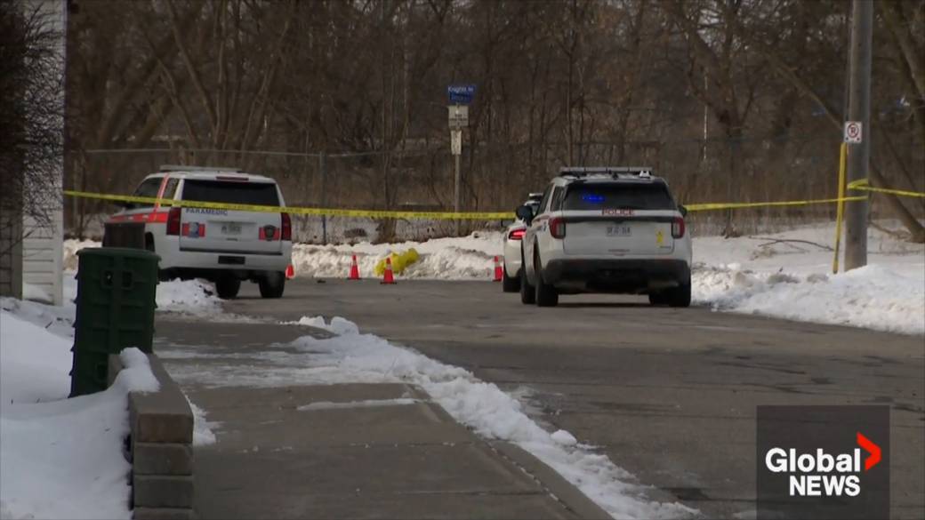 Click to play video: 'SIU investigating after Durham Regional Police officer and suspect shot in Oshawa'