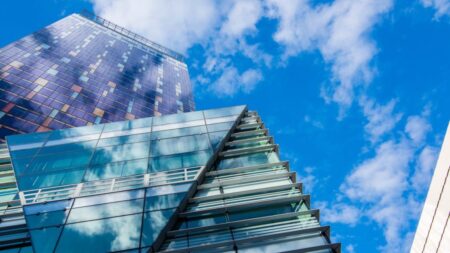 Office Space Demand Shifts Power to Landlords, Says CBRE Office Space Demand Shifts Power to Landlords, Says CBRE