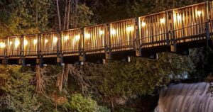 Ontario Park to Shine Bright This October
