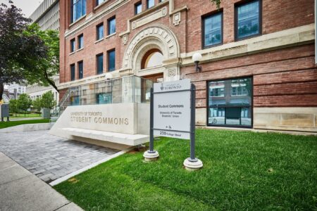 Student Union at University of Toronto Votes to End Ties with Israeli Schools