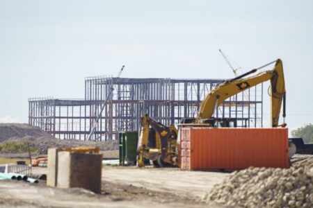Delay at Volkswagen Battery Plant Viewed Positively by Ford Government