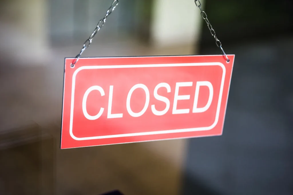 Thanksgiving Hours in Ontario: What’s Open and Closed